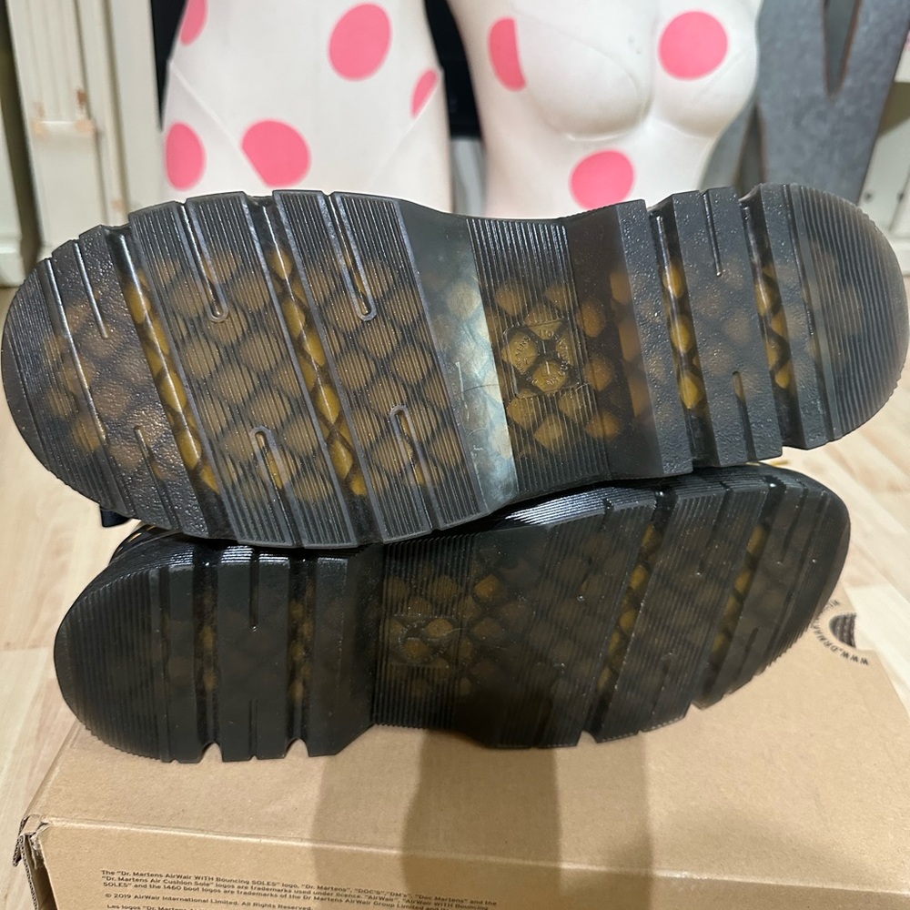 Dr. Martens Boury pale olive Hiking Boots - Picture 5 of 6